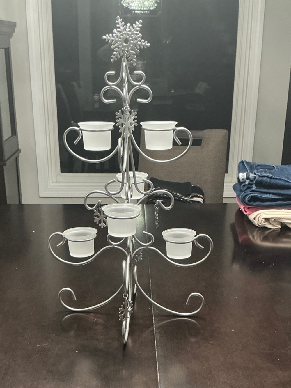 Beautiful snowflake tree tea light candle holders.